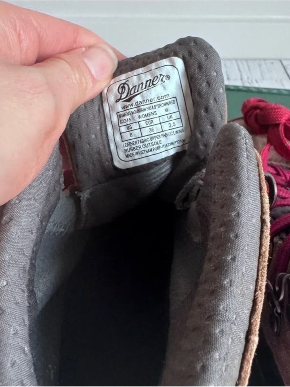 Danner Women’s Mountain 600 Hiking Boots - Picture 7 of 8